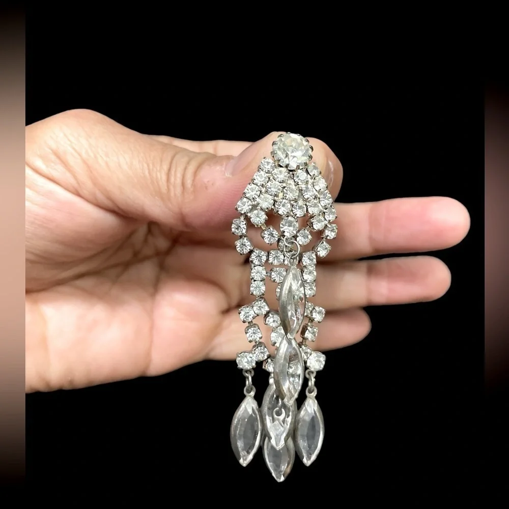 Stunning 1950’s Vintage Navette Crystal Rhinestone Chandelier Earrings.